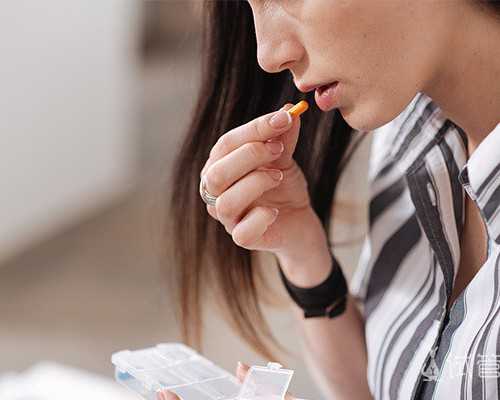 替家人查新冠疫苗记录方法科普，仅5个步骤即可快速查询